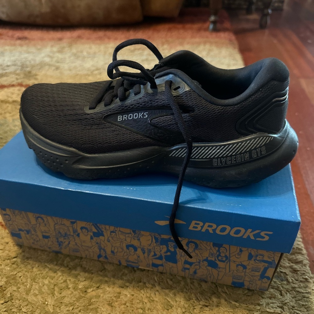 Brooks Women’s Glycerin Running Shoes